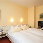 Garni Guenther 3* 보파르트