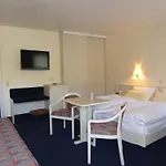 Garni Guenther Πανσιόν 3*